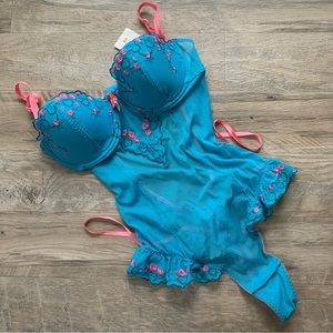 H&M Lace Embroidered Floral Ribbon Ruffle Underwire Balconete Body Suit